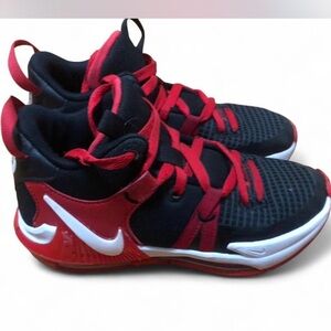 Nike LeBron Witness 7  Kid’s Black and Red Athletic Sneakers